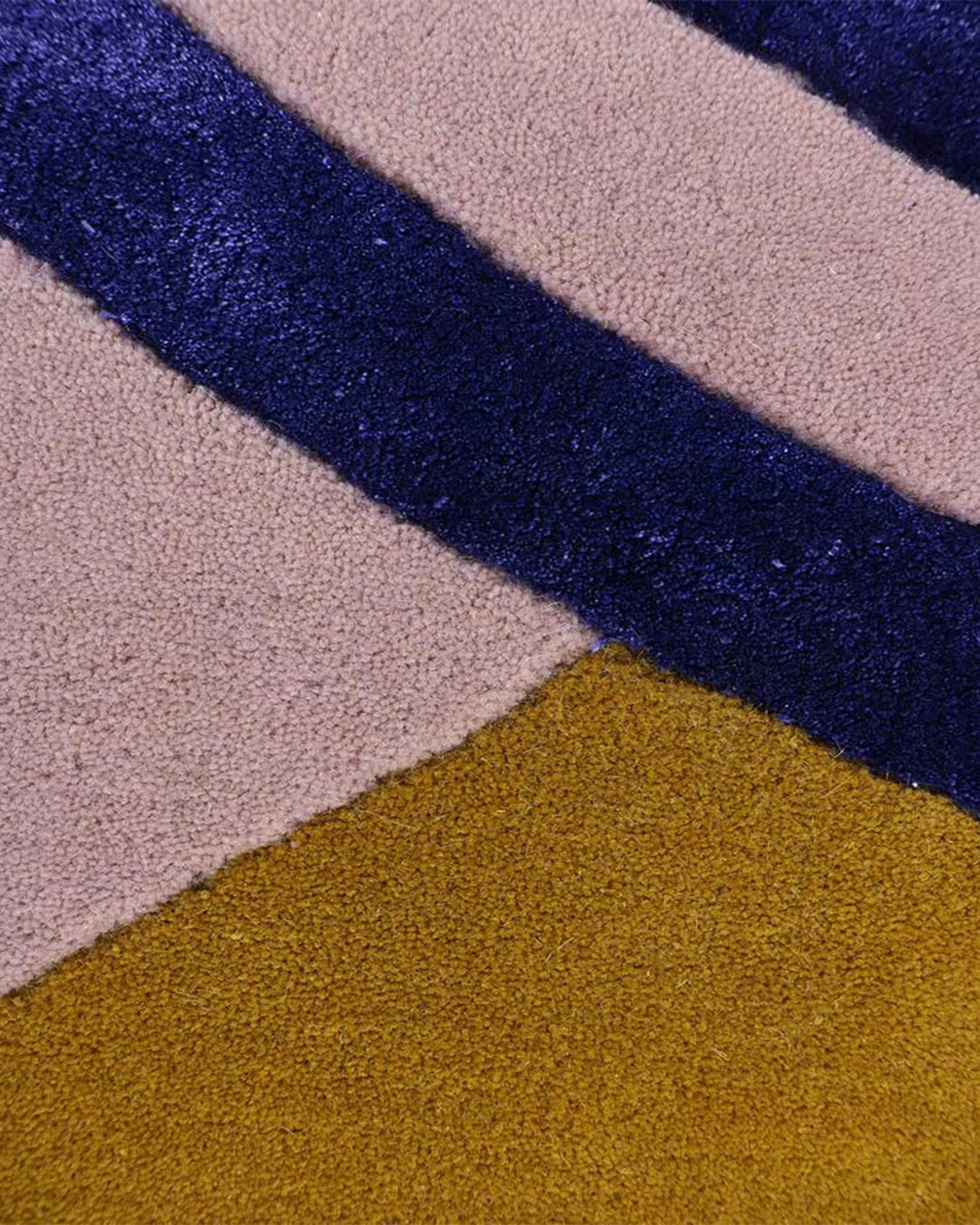 finarte-atrium-rug-pink-detail-1