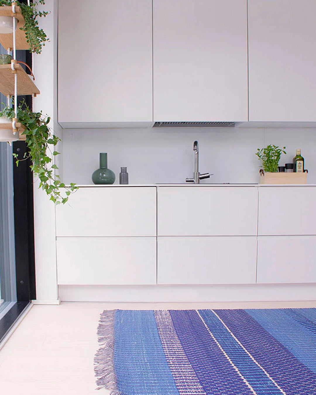 finarte-birgitta-rug-blue-mood-1