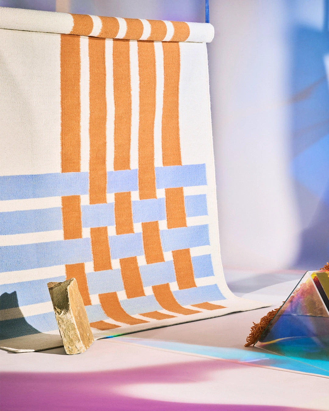 finarte-bond-rug-white-mood-1