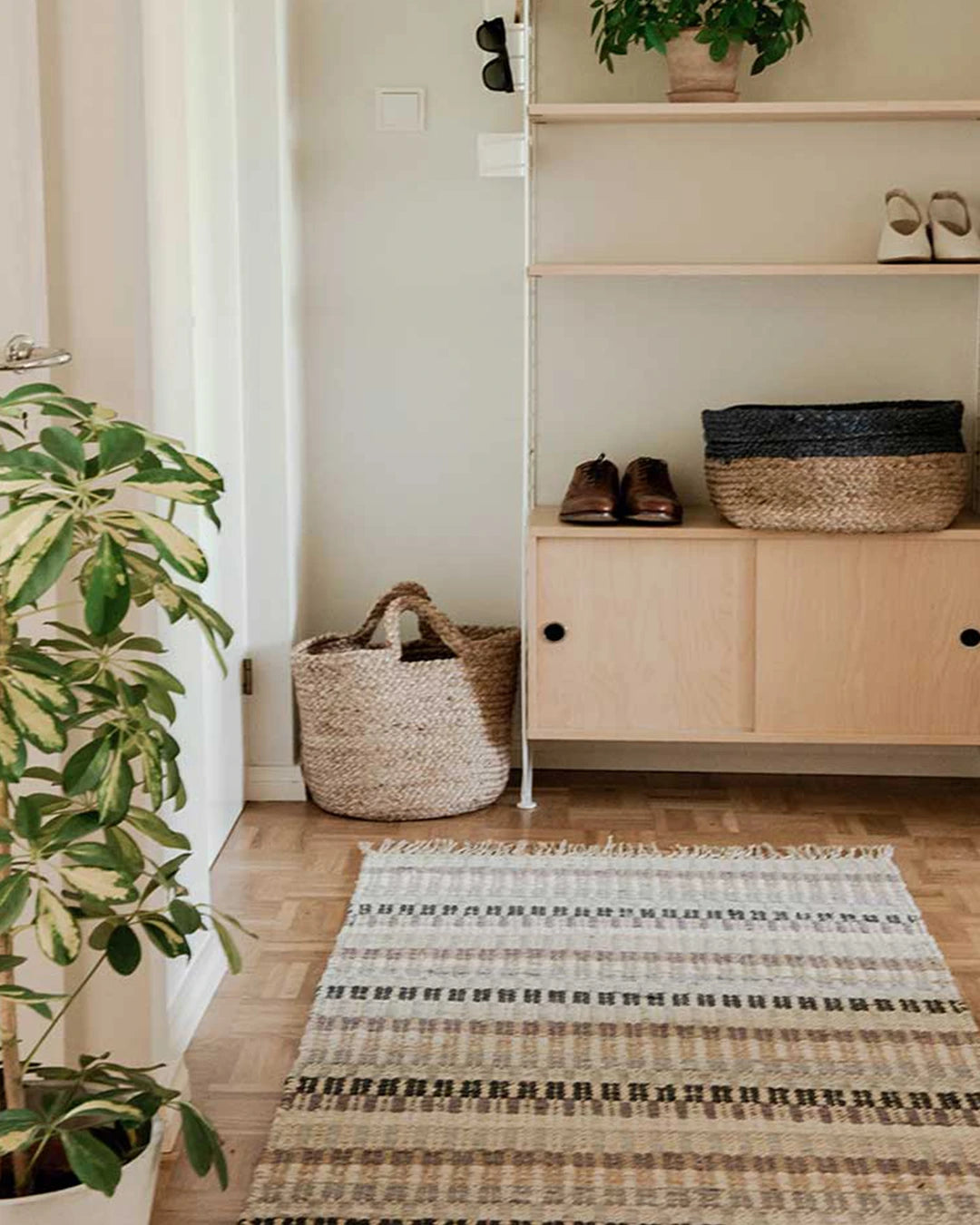 finarte-huvila-rug-beige-mood-1