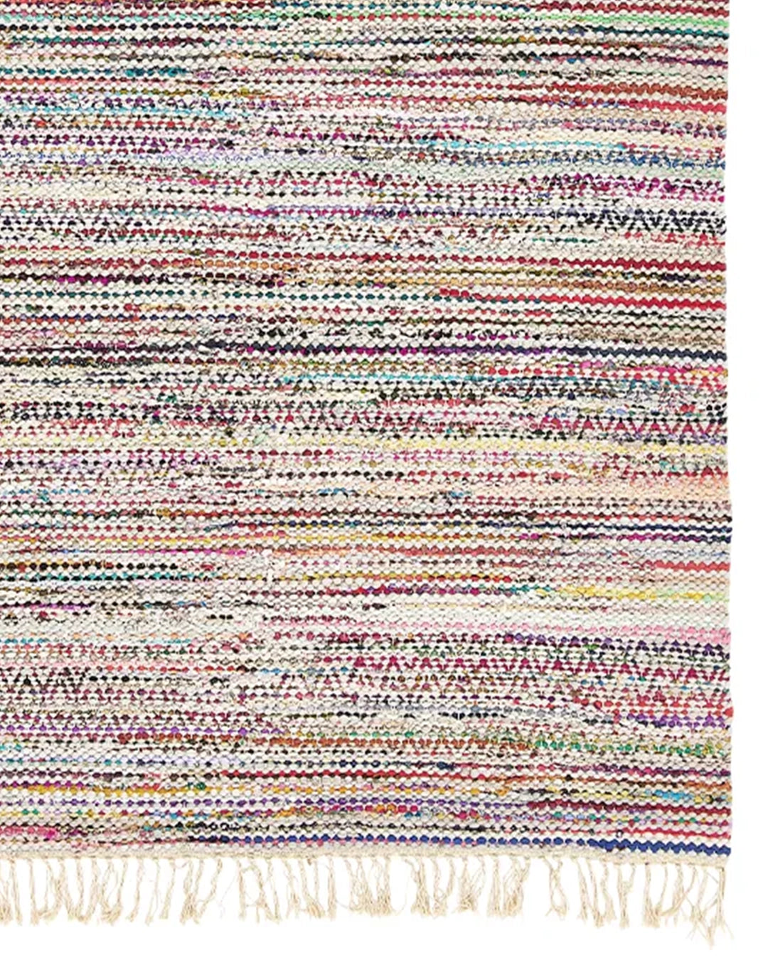 finarte-kuhmo-rug-corner