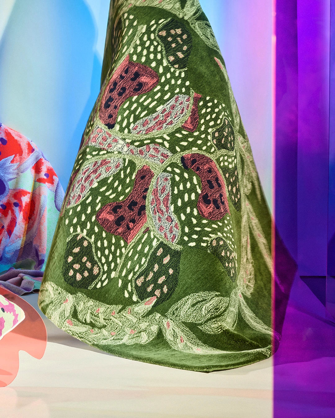 finarte-oasis-rug-green-mood-3