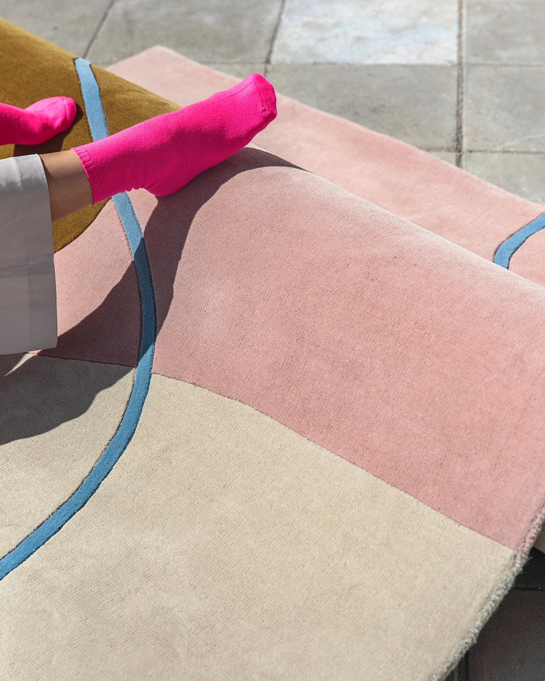 finarte-ruukku-rug-pink-mood-1