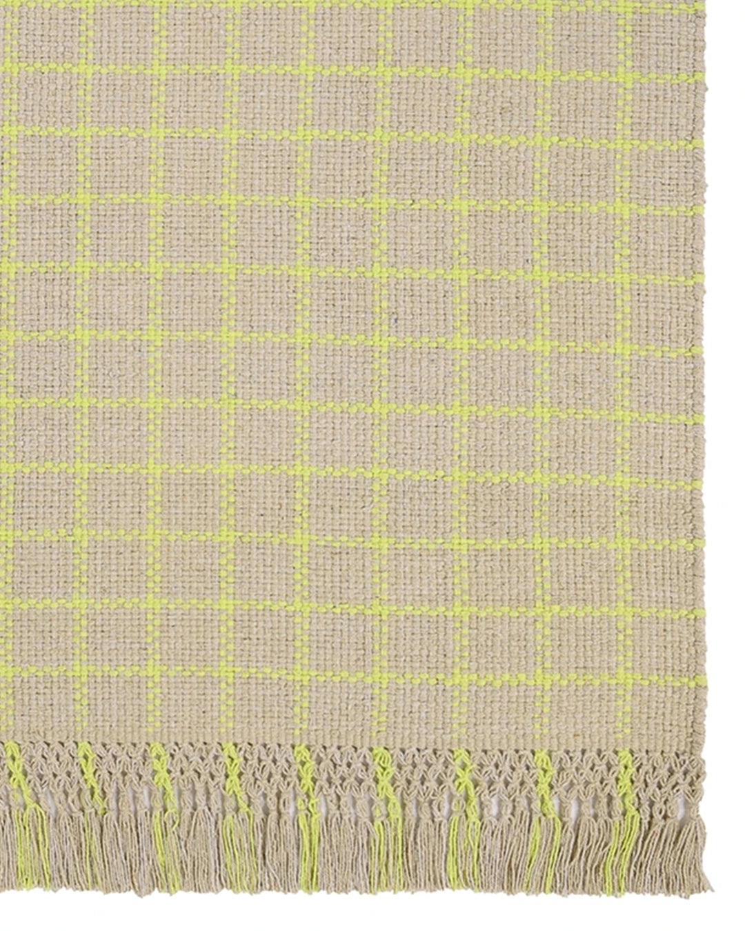 finarte-ruutu-rug-beige-corner