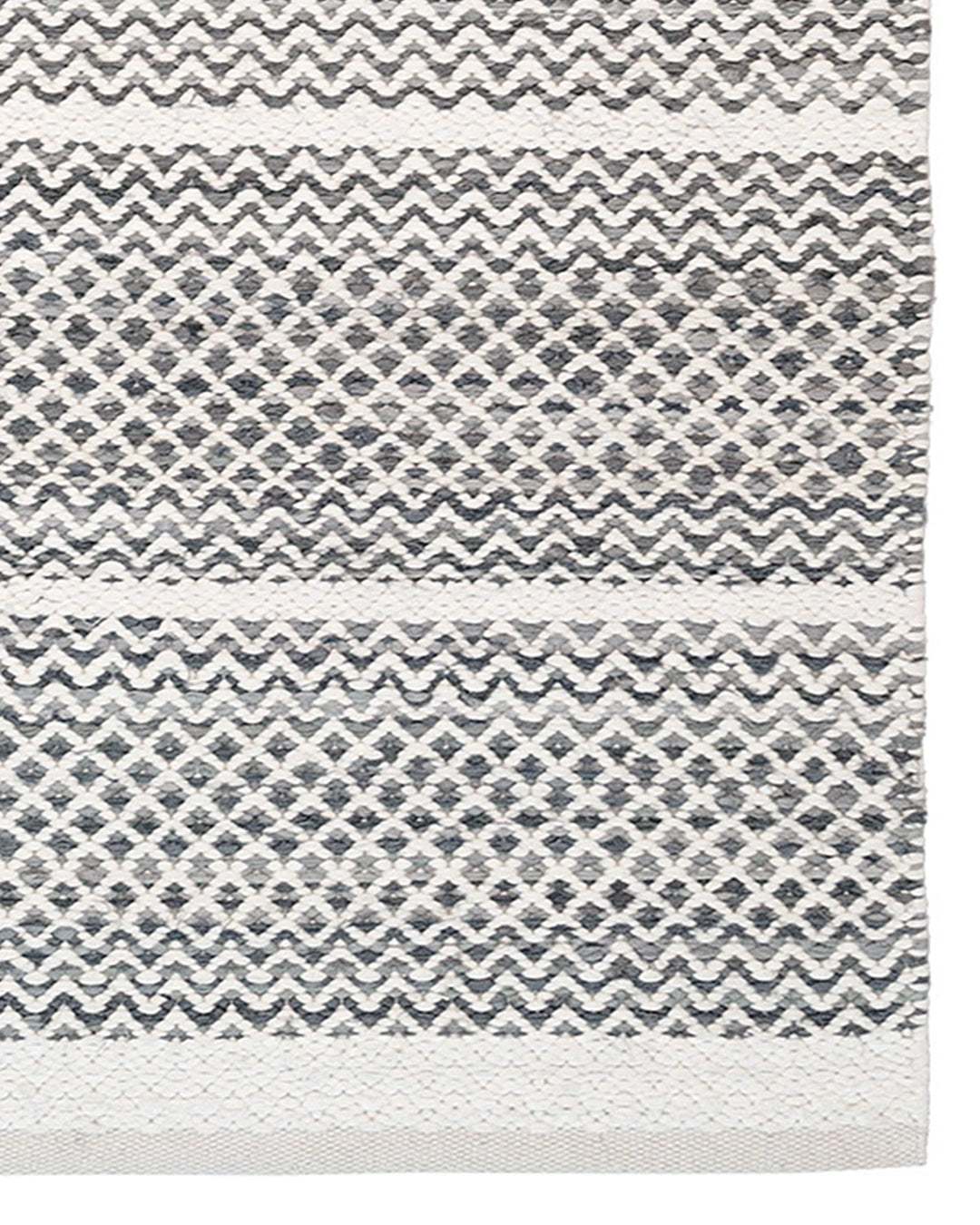 finarte-usva-rug-grey-corner-