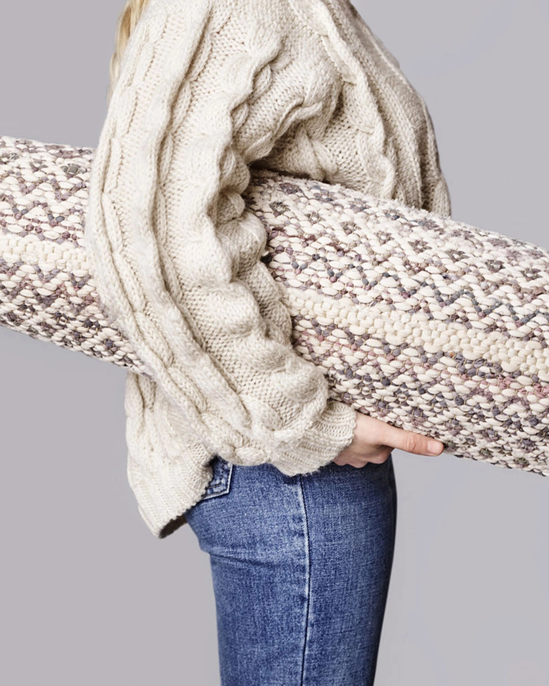 finarte-usva-rug-grey-mood-1