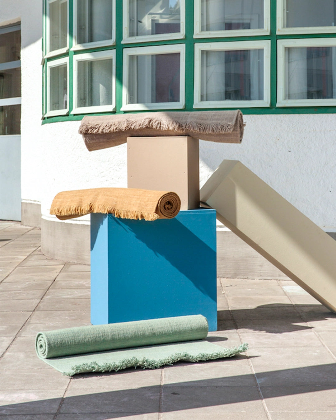 finarte-vega-rug-mood-1