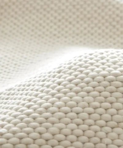 Alternative view of Elisabet wool rug white